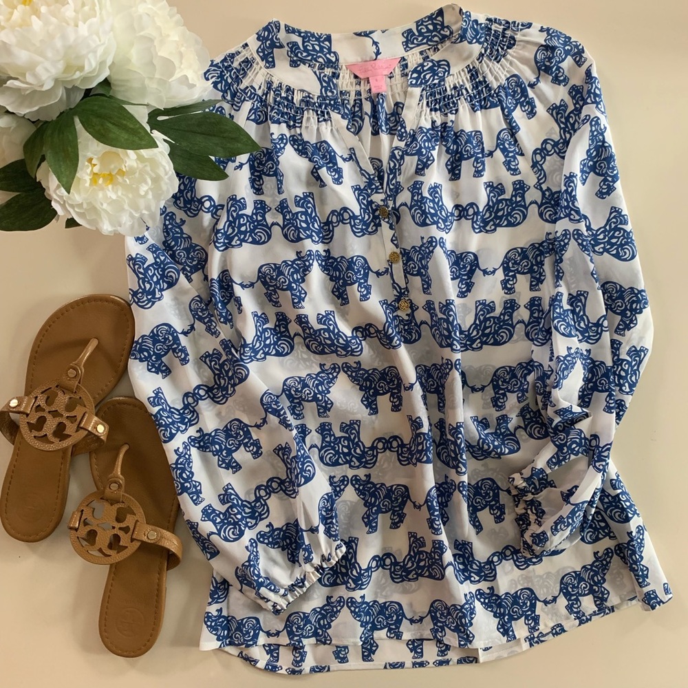 SOLD - Worn once size S Lilly Pulitzer Elsa top.